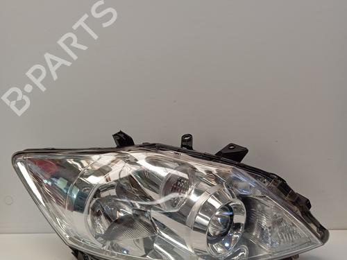 Used Right headlight TOYOTA AURIS (_E15_) 1.4 D-4D (NDE150_, NDE150R) (90 hp) 29755234
