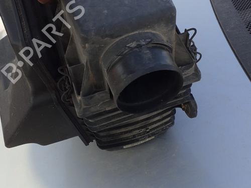 Used Air filter box ALFA ROMEO 147 (937_) 1.6 16V T.SPARK ECO (937.AXA1A, 937.BXA1A) (105 hp) 21054750