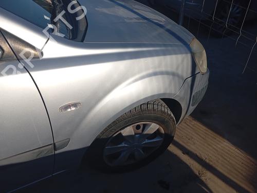 Used Right front fenders KIA RIO II (JB) 1.4 16V (97 hp) 22445311