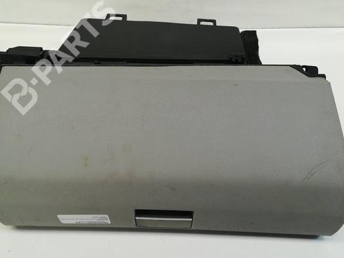Used Glove box Glove box MERCEDES-BENZ B-CLASS Sports Tourer (W245) B 200 CDI (245.208) (140 hp) 9672400 9672400