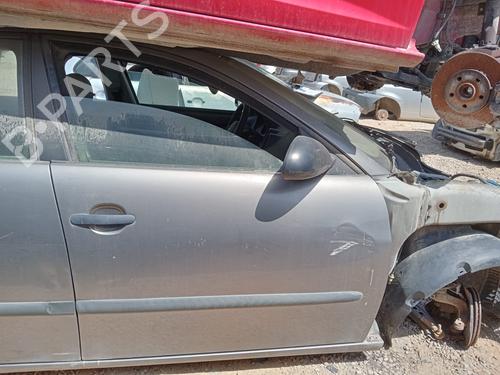 Høyre foran utvendig håndtak SEAT IBIZA III (6L1) [2002-2009]  16519267