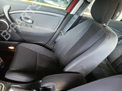 Sæde højre fortil RENAULT MEGANE III Hatchback (BZ0/1_, B3_) 1.6 16V (BZ0H) (101 hp) 22222478