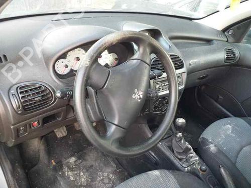 Tableau de bord PEUGEOT 206 Hatchback (2A/C) [1998-2012]  12277605