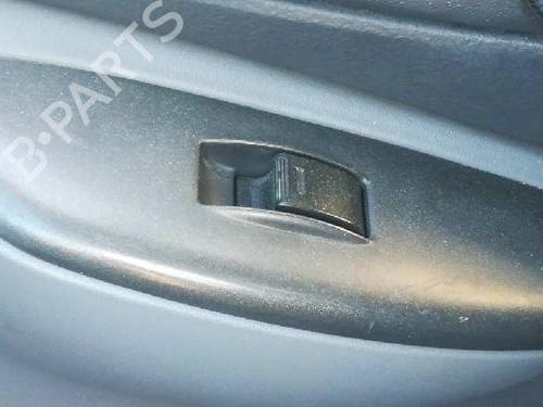 Høyre Foran elrute bryter TOYOTA YARIS (_P1_) 1.3 (SCP12_, SCP13_, SCP12R, SCP13R) (87 hp) 12274415