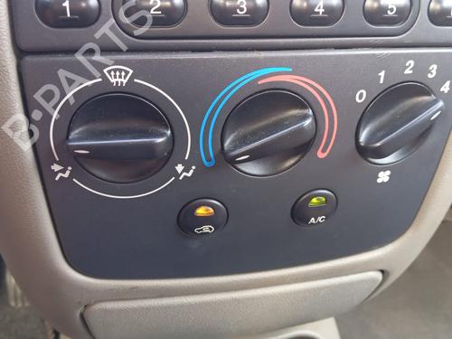 AC Styreenhet / Manøvreringsenhet FORD FIESTA IV (JA_, JB_) 1.25 i 16V (75 hp) 29080515