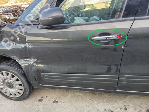 Used Front left exterior door handle FIAT 500L (351_, 352_) 1.3 D Multijet (199.LYM11, 199.LYM1A) (95 hp) 21190685