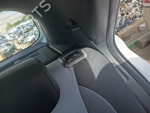 Used Rear left seatbelt HYUNDAI i20 II (GB, IB) [2014-2021]  24527890