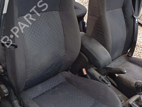 Used Right front seat FORD MONDEO III Turnier (BWY) [2000-2007]  22196019