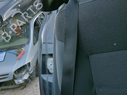 Used Rear right seatbelt OPEL SIGNUM Hatchback (Z03) 1.9 CDTI (F48) (150 hp) 12295166
