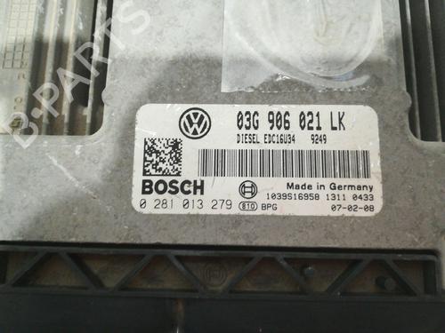 Engine control unit (ECU) SEAT LEON (1P1)  | BP9349215M57 