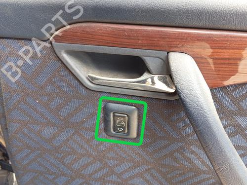Used Right rear window switch MERCEDES-BENZ C-CLASS (W202) C 200 (202.020) (136 hp) 12277465