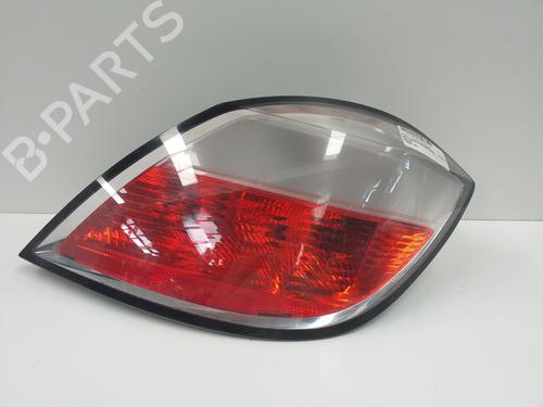 Used Right taillight OPEL ASTRA H (A04) [2004-2014]  9356119