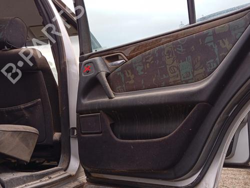 Høyre bakpanel MERCEDES-BENZ E-CLASS (W210) E 300 D (210.020) (136 hp) 24366249