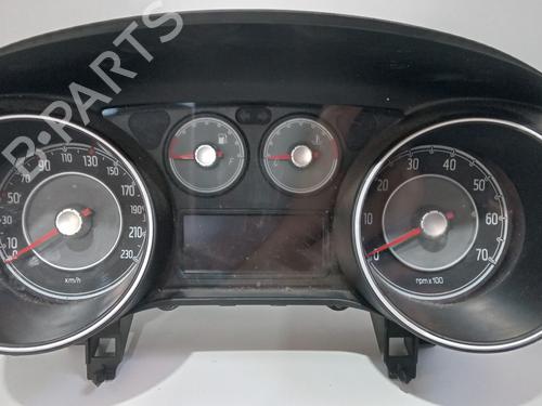 Used Instrument cluster Instrument cluster 15762255 15762255