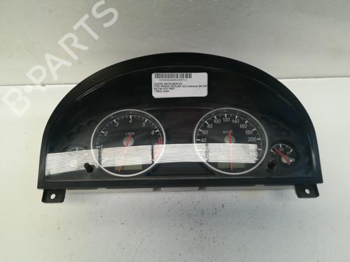 Used Instrument cluster FORD MONDEO III Saloon (B4Y) 1.8 16V (110 hp) 9355638