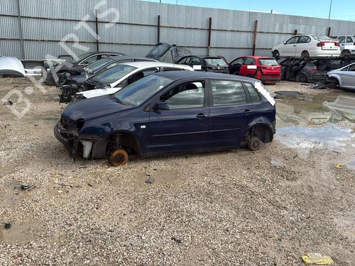 Left headlight VW POLO IV (9N_, 9A_) 1.4 16V | BP29078634C28 