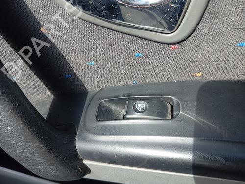 Used Right front window switch HYUNDAI ATOS (MX) 1.0 i (58 hp) 26955212