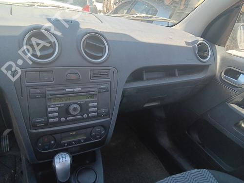 Used Glove box FORD FUSION (JU_) 1.6 (100 hp) 22993587
