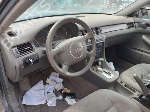 Dashboardkastje AUDI A6 C5 (4B2) 2.5 TDI (180 hp) 12285656