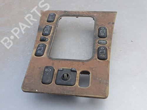 Switch MERCEDES-BENZ E-CLASS (W210) E 240 (210.061) | BP24366405I30 