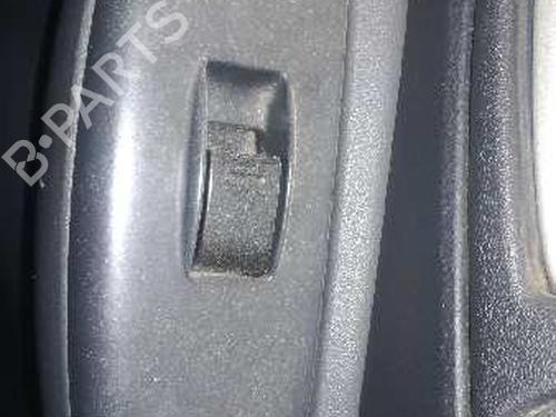 Mando elevalunas delantera derecho TOYOTA YARIS (_P1_) 1.4 D-4D (NLP10_, NLP10R) | BP16221762I26 