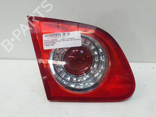 Venstre baklys, luke VW PASSAT B6 (3C2) 2.0 TDI (110 hp) 24124189