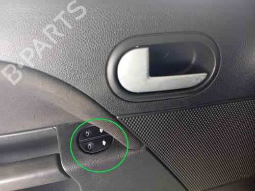 Interrupteur de vitre avant gauche FORD FIESTA V (JH_, JD_) 1.4 16V (80 hp) 25493660