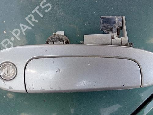 Used Front right exterior door handle TOYOTA YARIS (_P1_) 1.4 D-4D (NLP10_, NLP10R) (75 hp) 29183544