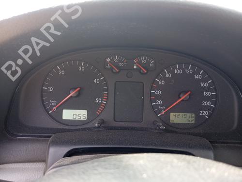 Used Instrument cluster VW PASSAT B5 (3B2) [1996-2001]  26955243