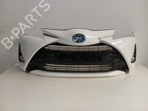 Used Front bumper TOYOTA YARIS (_P13_) 1.5 Hybrid (NHP130_, NHP130) (101 hp) 26214443