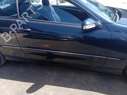 Used Front right lock MERCEDES-BENZ CLK (C209) [2002-2010]  24926458
