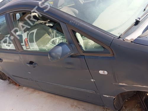 Used Right front door FORD FOCUS C-MAX (DM2) [2003-2007]  22801805