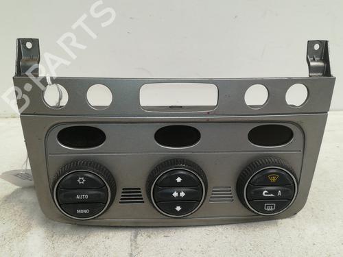 AC Styreenhet / Manøvreringsenhet ALFA ROMEO 147 (937_) 1.6 16V T.SPARK ECO (937.AXA1A, 937.BXA1A) (105 hp) 13101932