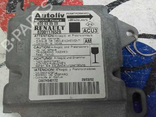 Airbag styreenhed RENAULT SCÉNIC II (JM0/1_) [2003-2010]  9348623