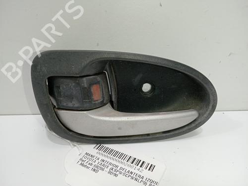 Maneta interior delantera izquierda TOYOTA YARIS (_P9_) 1.4 D-4D (NLP90_) (90 hp) 12274918