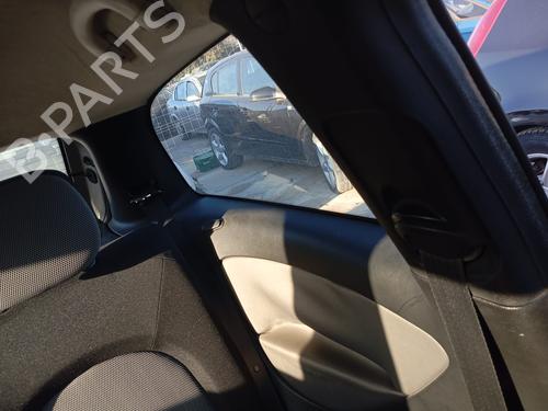 Ceinture de sécurité arrière gauche LANCIA YPSILON (843_) 1.2 (843.AXA1A) (60 hp) 21845052