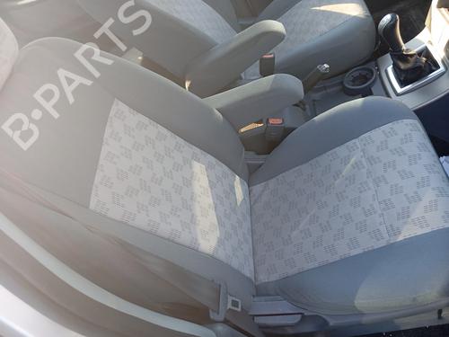Used Right front seat TATA SAFARI (42_FD) 3.0 D (116 hp) 28681018
