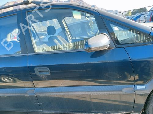 Højre fortil udvendigt håndtag OPEL ZAFIRA A MPV (T98) 2.0 DTI 16V (F75) (101 hp) 17227242