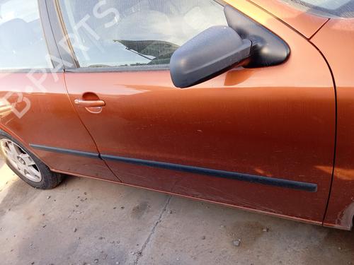 Used Right front door SEAT LEON (1M1) 1.6 16 V (105 hp) 21502399