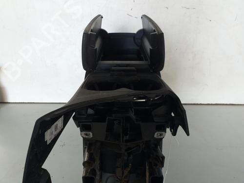Armrest / Center console PEUGEOT 3008 II SUV (MC_, MR_, MJ_, M4_) 1.6 BlueHDi 120 | BP25743455I20 