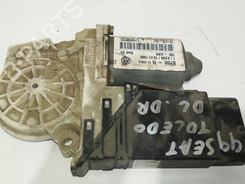 Right front window motor SEAT LEON (1M1) 1.6 16 V | BP9350858E20 