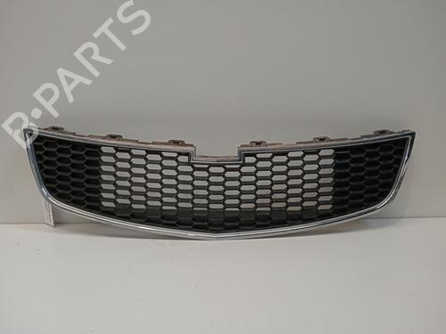 Grille CHEVROLET CRUZE (J300) 1.6 (124 hp) 96850786 |