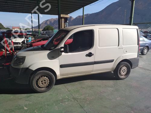 Used Front left exterior door handle FIAT DOBLO Box Body/MPV (223_) 1.3 D Multijet (75 hp) 22223661
