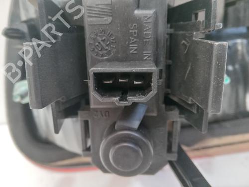 Right tailgate light SEAT LEON (1M1) | BP31091362C80