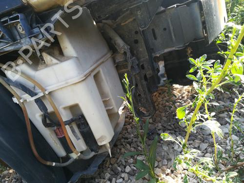 Used Windscreen washer tank TOYOTA AVENSIS Saloon (_T25_) 2.0 D-4D (CDT250_, CDT250R) (116 hp) 16236187