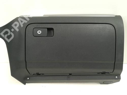 Used Glove box Glove box VW GOLF VI (5K1) 1.6 TDI (105 hp) 9357868 9357868