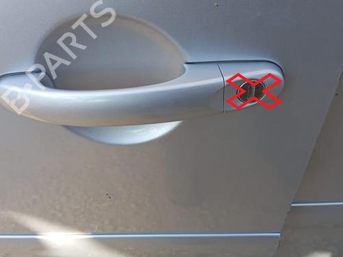 Used Front left exterior door handle VW TOURAN (1T1, 1T2) [2003-2010]  12294763