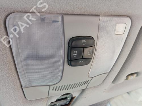 Used Interior roof light MERCEDES-BENZ E-CLASS (W210) E 220 CDI (210.006) (143 hp) 12282861