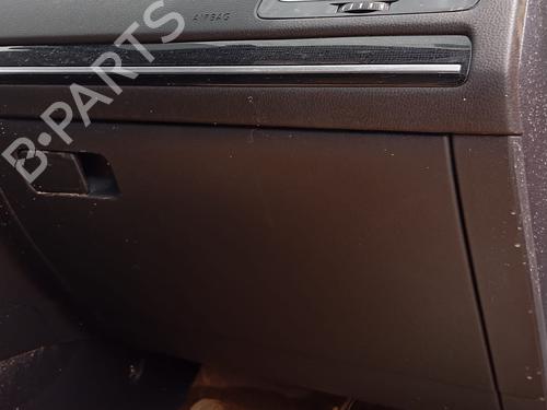 Used Glove box VW GOLF VII (5G1, BQ1, BE1, BE2) [2012-2021]  25903336