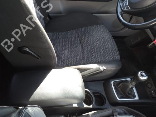Used Armrest / Center console KIA CEE'D Hatchback (ED) [2006-2012]  12281700